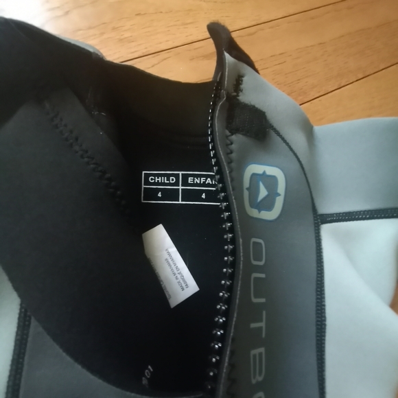 4T Shorty Wetsuit - Picture 4 of 4